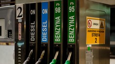 Odchádzajú s prázdnymi kanistrami. Slováci si už lacné palivo v Poľsku do zásoby nenatankujú