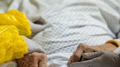 Český fotograf zachytil aj prehratý boj s koronavírusom. Chcel som ukázať realitu, hovorí