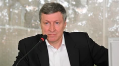 Jeden zo zakladateľov Esetu zvažuje odchod zo Slovenska. Dôvodom je Smer