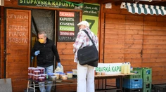 Tu zistíte, ktoré konkrétne obchody a služby sú oddnes otvorené