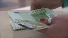 Dôchodky od nového roka porastú. Pozrite si, koľko vám pribudne na účet