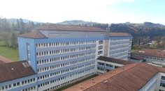 Bojujú o nemocnicu v Brezne. Nechcú, aby bola zaradená do prvej úrovne