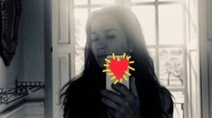 Natalia Oreiro sa odfotila nahá: Do nového roka vstúpila v Evinom rúchu