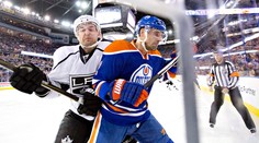 Sekera bodoval, Hossa prispel k triumfu Chicaga asistenciou