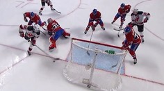 Keď brankára zastúpi hráč: Jágr si položil Pricea na zem, no gól nedal