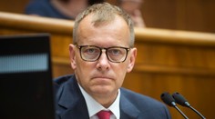 Voľby by boli najskôr o pol roka, krajinu nemožno uvrhnúť do chaosu, tvrdí Boris Kollár