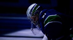 Halák chytal za Vancouver pri prehre 1:2 s Philadelphiou, Arizona sa trápi