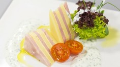 RECEPT NA DNES: Syrovo-šunková doboška