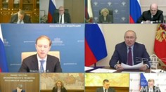 Čo šaškujete? Putin v priamom prenose karhal ministra hospodárstva