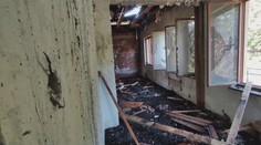 Roky chátral, teraz areál pri Ružíne zdevastoval požiar. Islandský majiteľ sa však nevzdáva