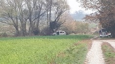 V lese pri Záhorskej Vsi vybuchlo auto, muža s ťažkými popáleninami previezli do nemocnice