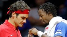 Monfils zničil Federera a vyrovnal finále Davis cupu