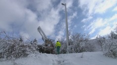 Niekoľko dní pred Silvestrom sú bez elektriny niektoré domácnosti na Považí a pri Nitre