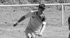 Tragédia v Nitrianskom kraji. Nečakane zomrel mladý futbalista
