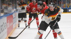 Nemci dlho vzdorovali, napokon však na superfavorita nestačili