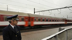 Na chod vlakov bude počas Štedrého večera dozerať tisícka železničiarov