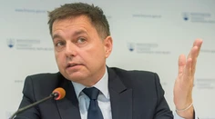 Guvernér NBS Kažimír kúpil dva domy na Slavíne. Prezradil odkiaľ mal na ne peniaze