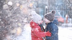 SHMÚ varuje pred snežením: V týchto okresoch môže napadnúť až desať centimetrov snehu