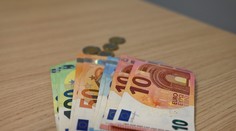 Slovákov čakajú vyššie dávky. Sociálna poisťovňa oznámila, o koľko stúpnu