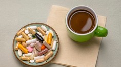 Káva má zlý vplyv na vstrebávanie vitamínov, odhalili vedci. Vyhnúť sa musíte tejto chybe