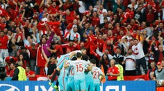 Turci uchmatli Čechom postupovú pozíciu, víťazom skupiny Chorváti