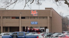 Po streľbe na strednej škole v štáte Kentucky dvaja mŕtvi, 19 zranených