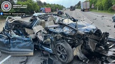 Z jeho auta zostal vrak. Vodič po zrážke s kamiónom vyviazol bez jediného škrabanca