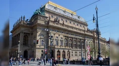 Požiar Národného divadla v Prahe vyšetrujú. Škodu vyčíslili v miliónoch