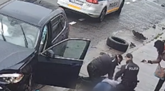 VIDEO: Nevzdali to, ani keď druhý raz prestal dýchať. Polícia zverejnila mrazivé zábery