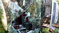 Pri Kluknave došlo k vážnej dopravnej nehode