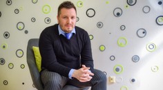 Psychológ: Deti, ktoré sú sexuálne zneužívané, doháňa náš systém na hranicu života a smrti