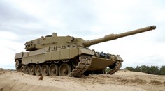 Slovensko si prevzalo tretí tank Leopard 2A4 od Nemecka