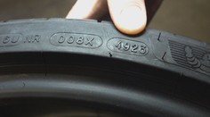 Na juhu už prezúvajú, sever má ešte čas. Niektorí vodiči sa s výmenou pneumatík poponáhľali