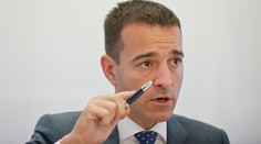 Drucker chce motivovať sestry, aby neodchádzali do zahraničia