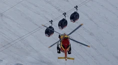 Viac ako 40 turistov uviazlo v lanovke na Mont Blancu, už ich vyslobodili