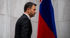 V čase 30. výročia SR potrebujeme ochrániť demokraciu, myslí si premiér Heger