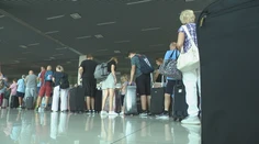 Nasľuboval im lacné letenky, teraz sa neozýva. Známy influencer oklamal desiatky ľudí
