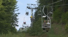 Pred rokom ju odstavili pre nedostatok financií. Lanovka v pohorí Čergov konečne ožila