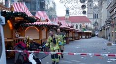 Nemci sa spamätávajú z krvavého útoku. Zranených bolo toľko, že museli na mieste postaviť stan