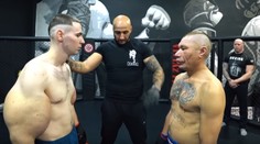 VIDEO: Ruský "Pepek námorník" premiéru v MMA nezvládol. Nepomohli mu ani obrie bicepsy