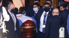 Argentínska prokuratúra vyšetruje Maradonovu smrť