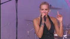Sú najviac zadlženým mestom na Slovensku. Zlaté Moravce rozdeľuje honorár pre Daru Rolins