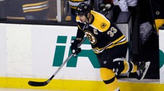 LA Kings prehralo, Chára a Tatar asistovali