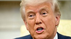 Donald Trump chce stále získať kontrolu nad Grónskom. Tvrdí, že je to v záujme svetového mieru