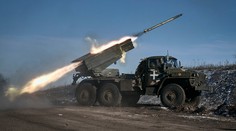 Schválené. EÚ poskytne Ukrajine ďalšiu vojenskú pomoc za pol miliardy eur