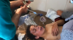 Pri chemickom útoku zahynulo až 100 ľudí a 400 ďalších utrpelo zranenia