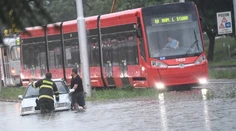 Klimatológ o nárazovom krupobití a povodniach: Je to príznak klimatickej zmeny