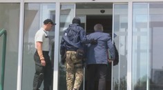 Škandál v slovenskom futbale. NAKA v súvislosti s úplatkami zadržala 22 osôb