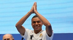 Renomovaný novinár obvinil Mbappého: Je psychický labilný a holduje alkoholu