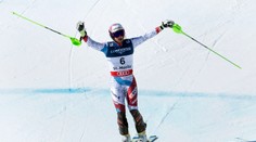 Ďalší senzačný triumf na MS v lyžovaní, druhý Hirscher zaostal o jedinú stotinu